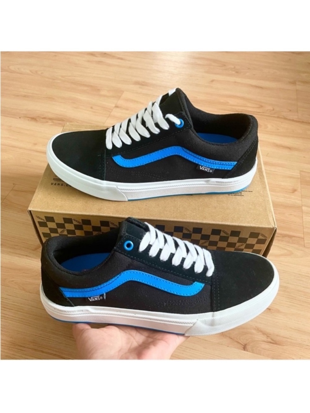 Vans BMX Old Skool Black
Blue Women 9.0 US